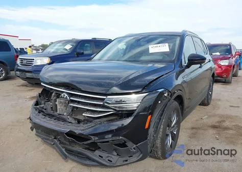 2022 Volkswagen Tiguan 2.0T Se из США, поврежденный, VIN 3VV2B7AX4NM102883